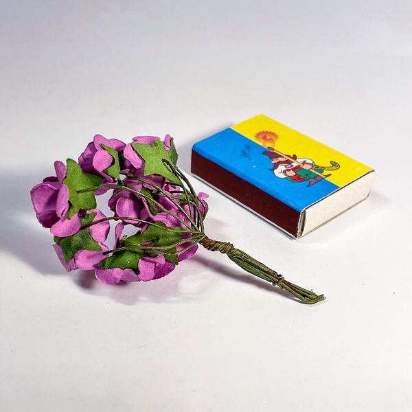 Фіолетові Троянди з паперу для романтичної атмосфери ACS_10005 фото