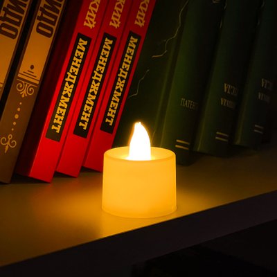 Свічка  для затишного читання на батарейках (білий колір, тепле світло) 104446 фото