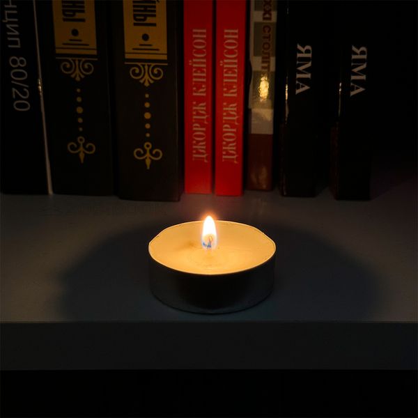 Біла свічка для атмосферного читання ACS_10008 фото